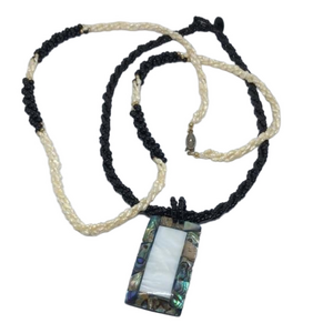 𝅺Curated bundle vintage pearls and beads necklaces with MoP and Abalone Pendant
